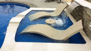 Pearl Tanning Ledge - Ocean Blue Fiberglass Pool
