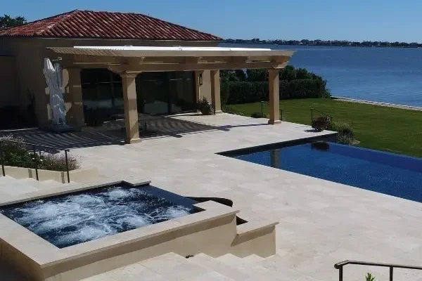 custom gunite pool construction southampton ny