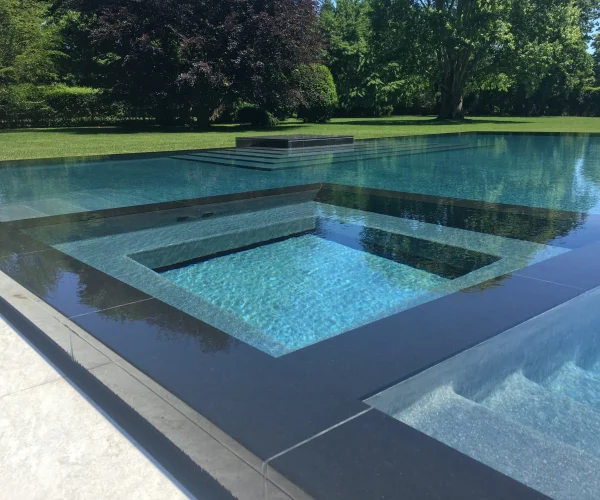 professional ladder mounting in southampton new york