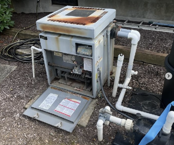 pelican pools - pool filter (side)