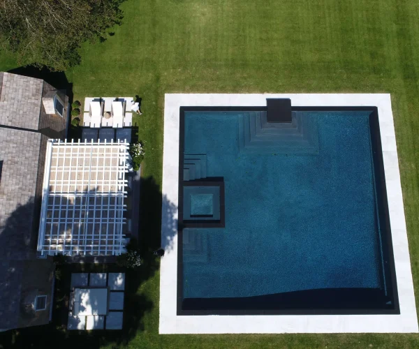 clean water after weekly pool service in southampton new york